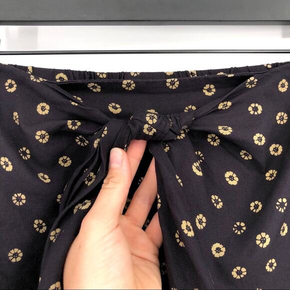 HEI HEI Luna Skirted Short Black Gold S - Picture 3 of 7